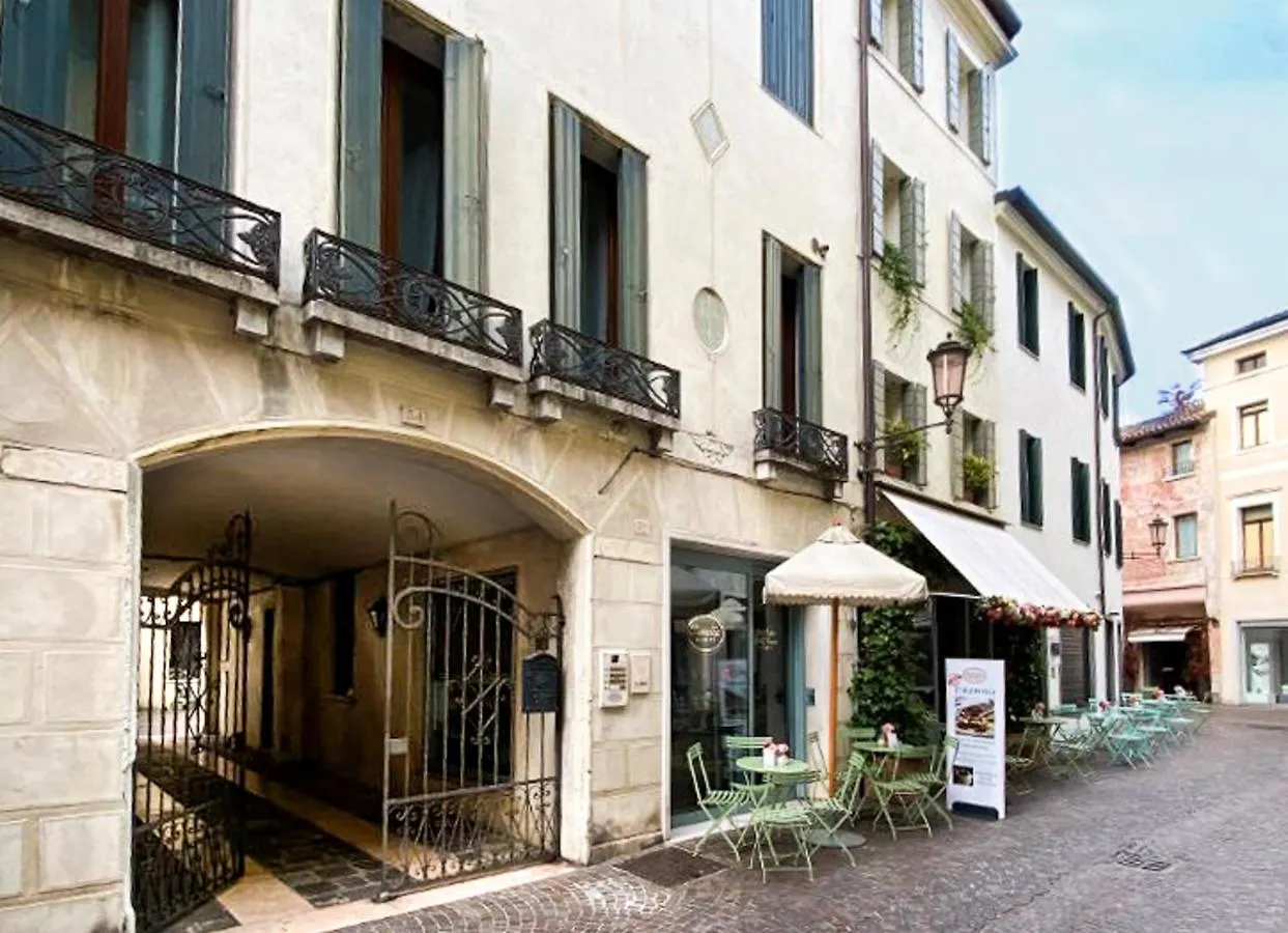 Dolfin Apartment * * * * * Treviso